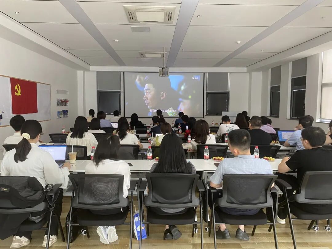 1768810109769773scCX.jpg 2.jpg