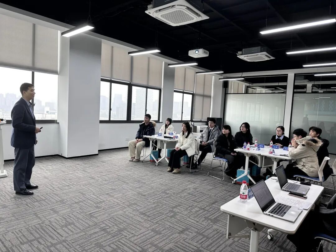 1768814803246887ITar.jpg 2.jpg